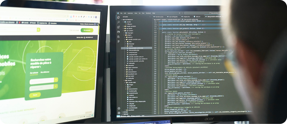 double écran ave cdes interfaces web et de code